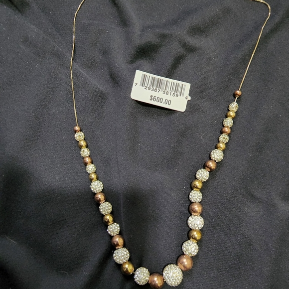 Swarovski beaded tri color necklace - Picture 2 of 3